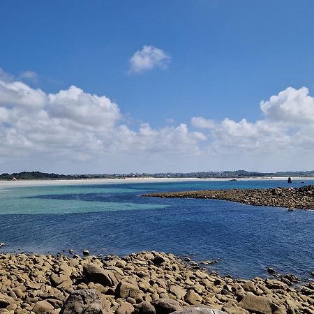 Entre Terre Et Mer Plougoulm Luaran gambar